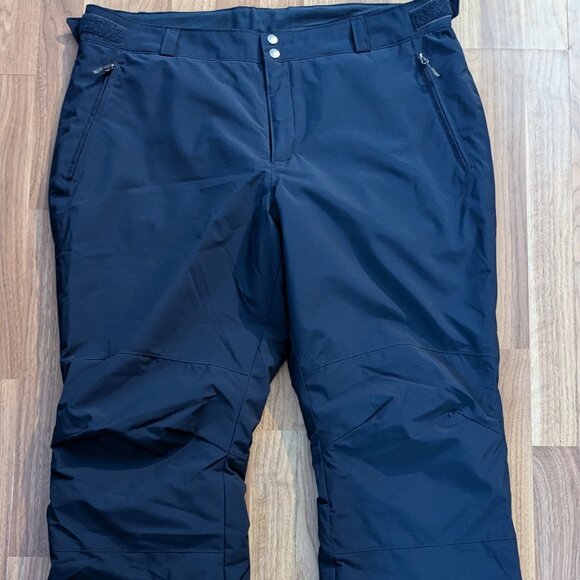 Columbia Plus Size snowsuit with Columbia matching mittens and hat .and - Picture 6 of 9